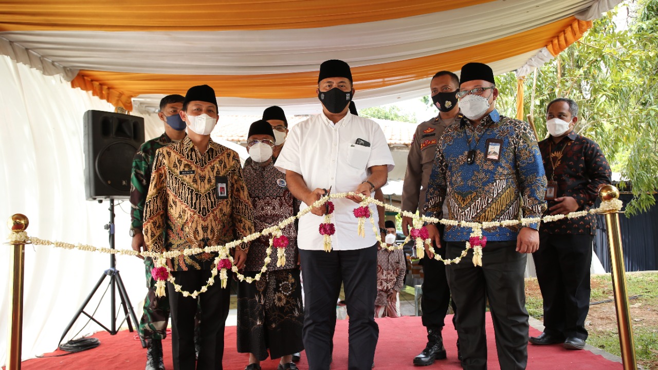 Bupati Karanganyar resmikan Program Perikanan HEBITREN Solo Raya