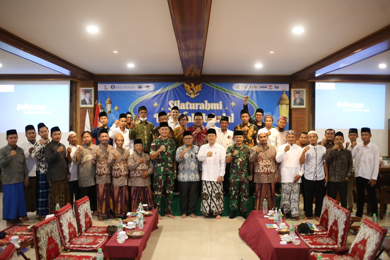 Halal bi Halal HEBITREN Solo Raya bersama Kepala BI dan Danrem 074 Warastratama