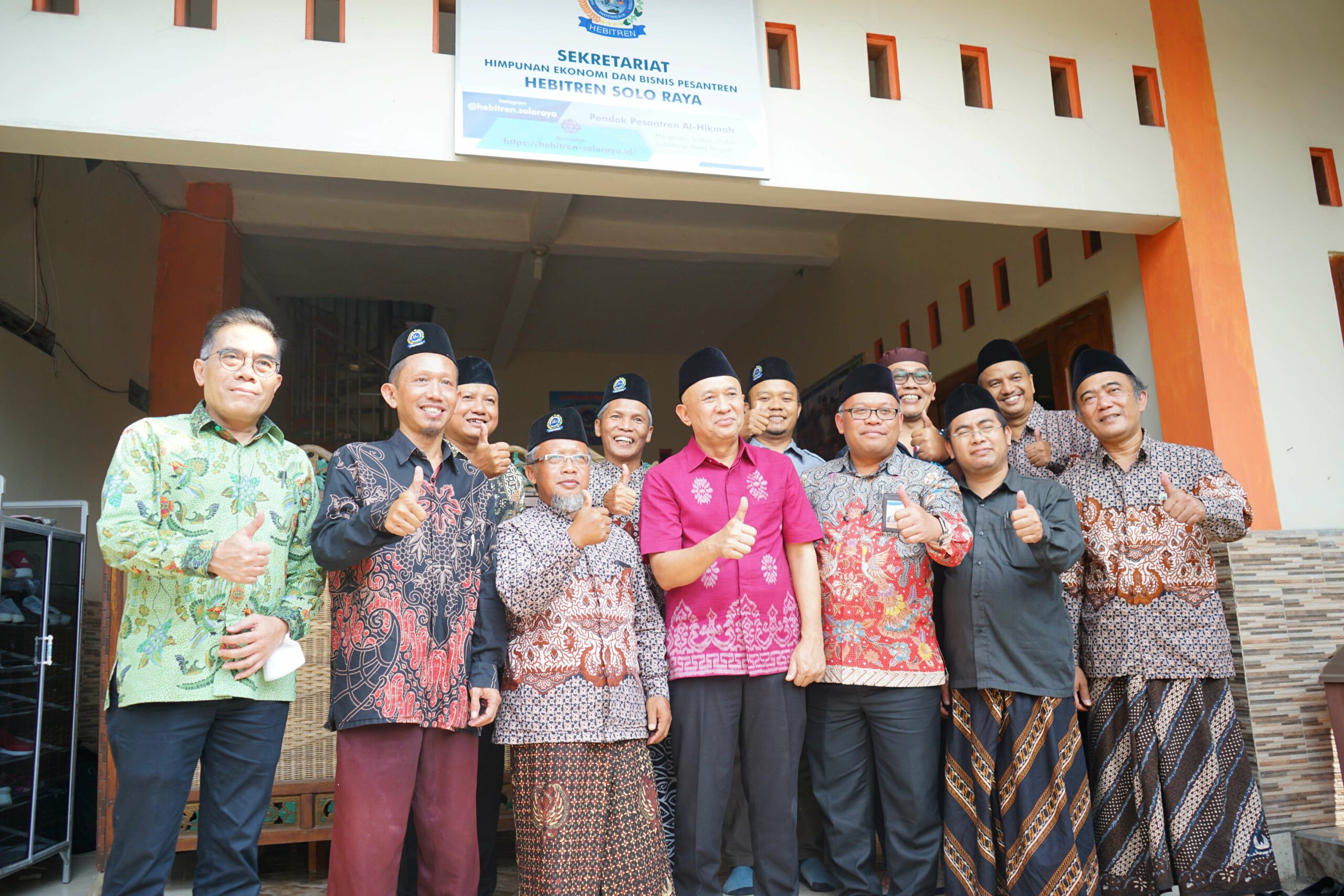 Menteri Koperasi dan UKM Teten Masduki Kunjungi Sekretariat HEBITREN Solo Raya